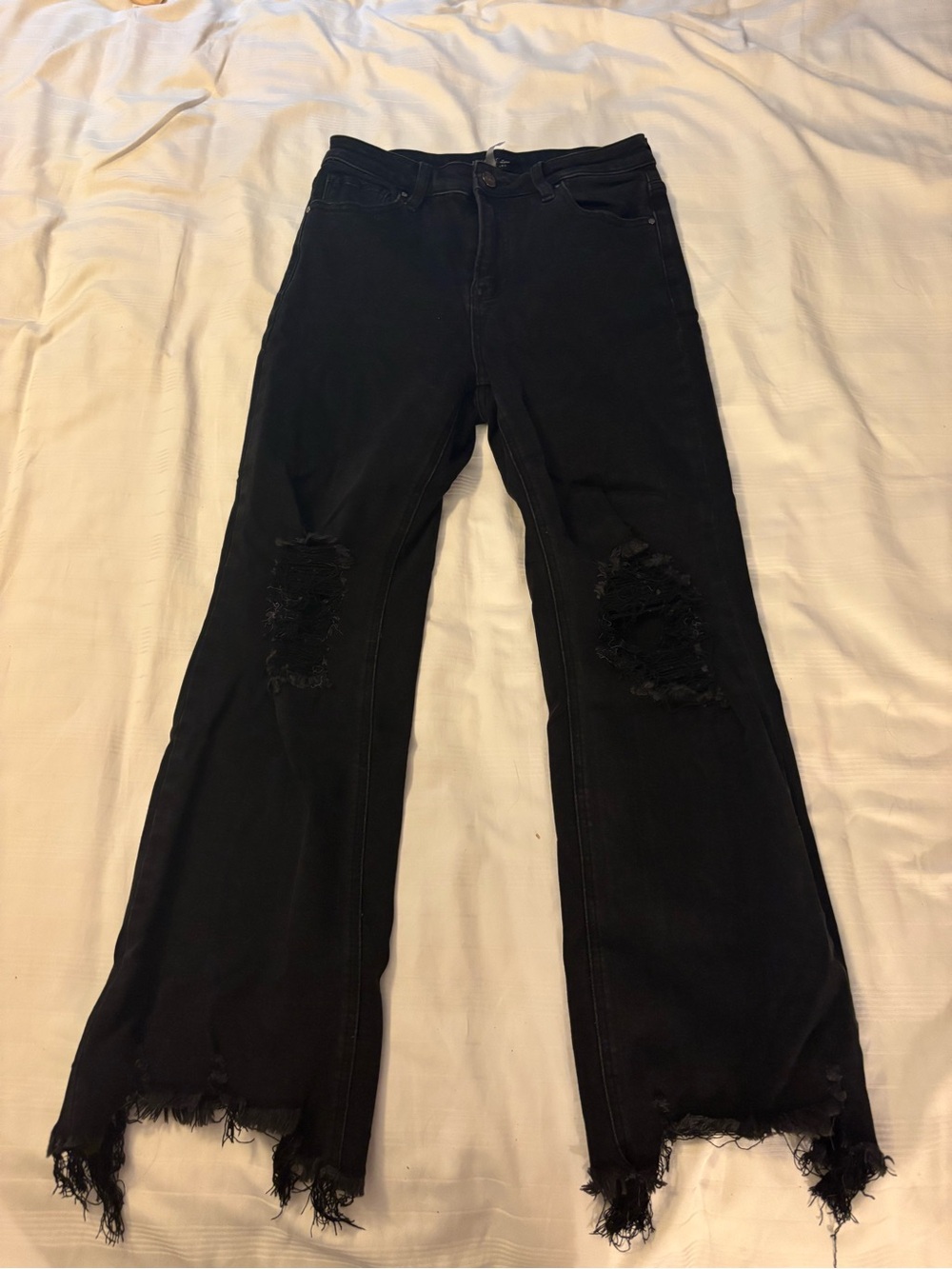 ☘️ Black Risen Distressed High-Waist Women’s Jeans Size 9
